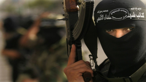 "كتائب شهداء الأقصى" تدعو الأجهزة الأمنية الفلسطينية إلى الالتحام المباشر مع جنود العدو أينما وجد