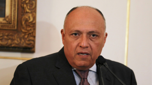  سامح شكري يتوجه إلى الدوحة حاملا رسالة من السيسي لأمير قطر