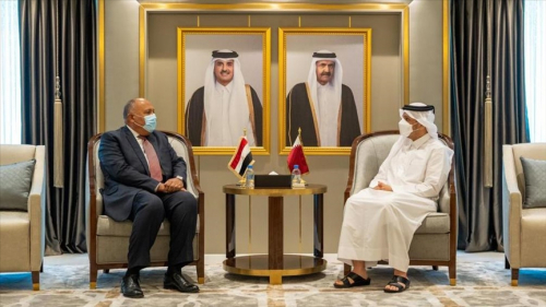 مصر وقطر تعربان عن الارتياح لـ"التطورات الإيجابية" في علاقاتهما