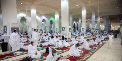 7 إجراءات.. السعودية تحدث كافة البروتوكولات الصحية في المساجد