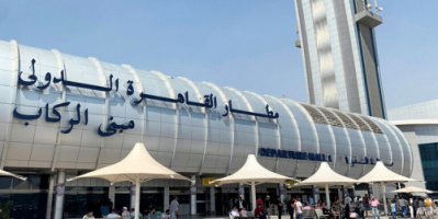 مصر.. غرامة ألف دولار على شركات الطيران حال نقل راكب لا يحمل شهادة PCR