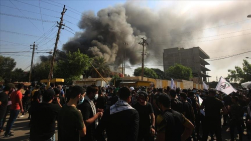 العراق.. الحشد الشعبي ينظم تشييعا رمزيا لقتلى الغارة الأمريكية