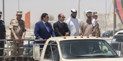 محمد بن زايد بعد حضور افتتاح قاعدة "3 يوليو" البحرية: واثق من استمرار تطور مصر