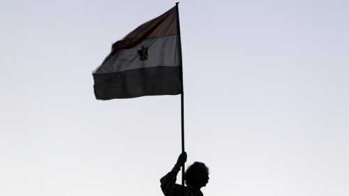 مصر تسقط الجنسية عن اثنين من مواطنيها
