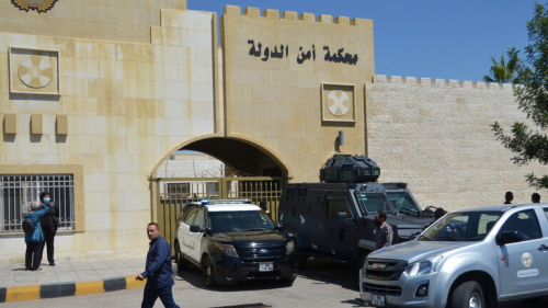 محكمة أمن الدولة الأردنية تقضي بالسجن لمدة 15 عاما بحق باسم عوض الله والشريف حسن