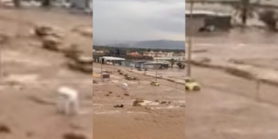 نجران بالسعودية.. غرق شوارع واحتجاز مركبات