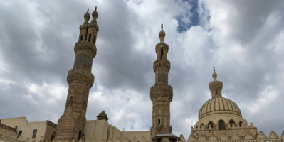 مصر..قرار جمهوري بتعيين عضوين بهيئة كبار العلماء بالأزهر