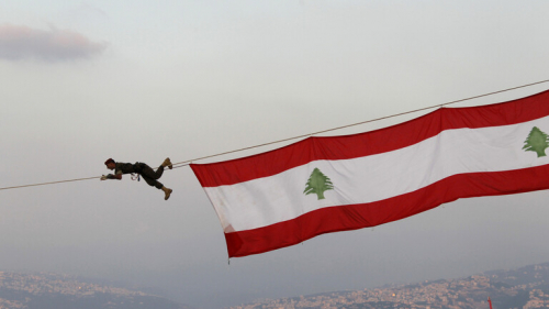 عون يهنئ الجيش اللبناني والحريري يستشهد بالمتنبي