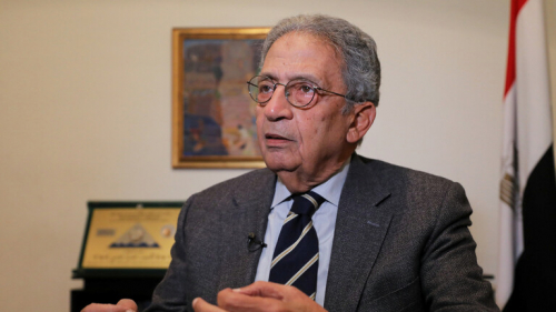 عمرو موسى يبلغ مجلس أمناء مؤسسة ياسر عرفات بقرار الاستقالة عبر مواقع التواصل الاجتماعي