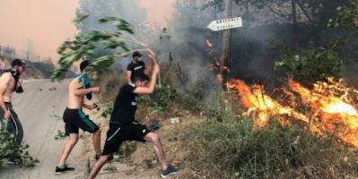 الرئيس الجزائري يعلن الحداد 3 أيام على أرواح ضحايا الحرائق من العسكريين والمدنيين