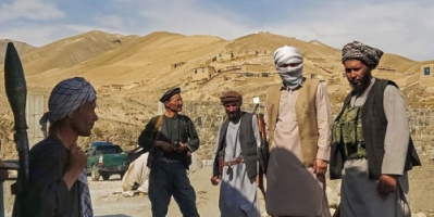 طالبان على أبواب كابول... والولايات المتحدة لن تتراجع عن الانسحاب