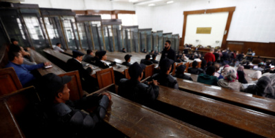 مصر.. محكمة تصدر قرارا بحق نائب سابق وآخرين بقضية نشر أخبار كاذبة حول الأوضاع في البلاد