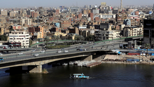 مصر.. تفاصيل القبض على "شبكة كبيرة" تقوم باستدراج القاصرات في أعمال منافية للأخلاق