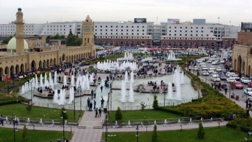 العراق.. القبض على عصابة تزيف بطاقات تلقيح ضد فيروس كورونا