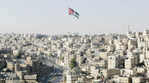 الأردن.. الحكم على سبعيني بخدمة مسجد بدلا من الحبس بعد تهديده قاضيا بالحرق