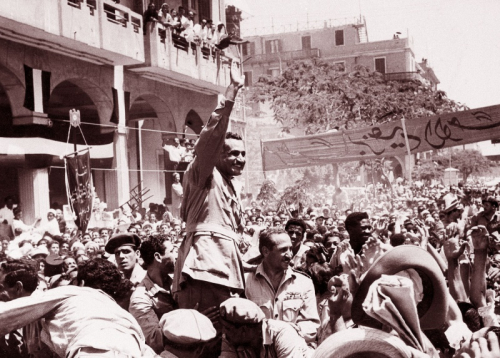 سمعة الجيش المصري على المحك بسبب الاقتراب من قناة السويس