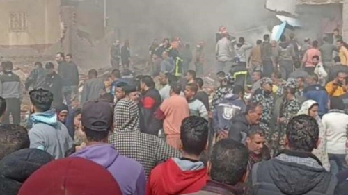 انهيار ثاني عقار في مصر والقوات تحاول السيطرة على الوضع