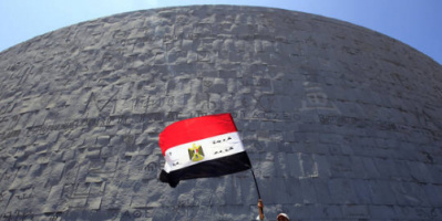 مصر.. العثور على أموال طائلة في غرفة سرية تحت الأرض