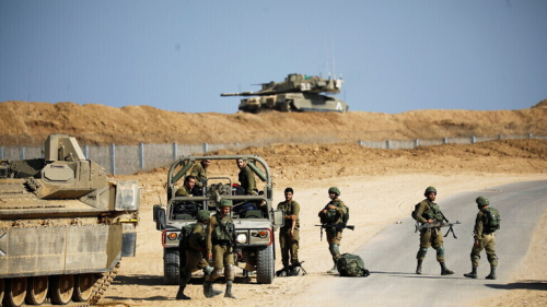 "هل يوافق الجيش المصري؟".. الإعلام العبري: إسرائيل تطلب نشر قواتها على معبر رفح