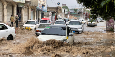 سيول جارفة وأمطار رعدية غزيرة تهدد 14 محافظة يمنية! تحذير عاجل من المركز الوطني للأرصاد!