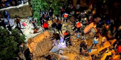  فاجعة تهز فاس: انهيار مبنى "آيل للسقوط" يدفن 9 أشخاص تحت الأنقاض والسلطات تستنفر