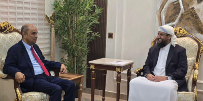المحرّمي يستدعي رئيس الوزراء وبن بريك يعترف: نعتمد على وقود إسعافي وخطة طوارئ لـ100 يوم