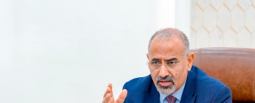 قرار جديد من الزُبيدي قد يغيّر وضع رواتب الموظفين خلال أسابيع!