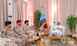 الزُبيدي يلتقي قيادات عسكرية سعودية في عدن... تفاصيل خطة ميدانية قد تغيّر قواعد اللعبة