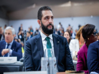 الشرع ينتصر أممياً.. الأردن يبارك شطب الرئيس السوري من العقوبات وسط امتناع صيني