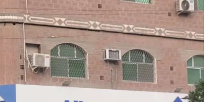 طوابير الإذلال في عدن&hellip; بنك الإنماء يحاصر رجال الأمن بفرعين فقط ويعمّق معاناتهم بعد خمسة أشهر من انقطاع المرتبات