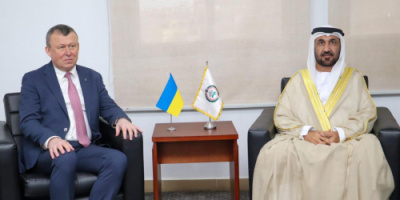 رئيس البرلمان العربي يستقبل سفير أوكرانيا في القاهرة