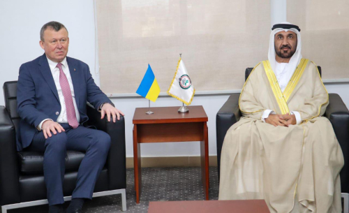 رئيس البرلمان العربي يستقبل سفير أوكرانيا في القاهرة