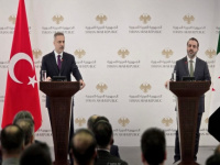 دمشق تتهم "قسد" بعدم الجدية في تنفيذ اتفاق 10 مارس.. وتركيا تؤكد أن الاندماج في صالح الجميع