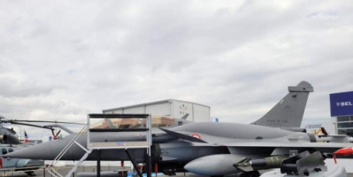 خطر في سماء القاهرة.. لماذا هددت إسرائيل صفقة المقاتلات الفرنسية المتجهة لـ مصر؟