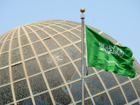 مفاجأة في البحر الأحمر.. لماذا قررت السعودية تقليص مشروع "نيوم" العملاق فجأة؟