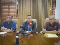 مهلة الـ 90 يوم.. محافظ عدن يهدد مسؤولي المؤسسات بالإقالة في أول لقاء مفتوح