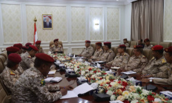 رسمياً.. وزارة الدفاع اليمنية تبدأ الاستغناء عن الأوراق وتتحول إلى جيش رقمي بالكامل