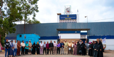  للأسبوع الثالث.. أعضاء الجمعية العمومية للانتقالي يواصلون احتجاجاتهم ضد إغلاق مقرهم في عدن