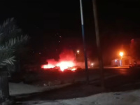 حضرموت.. حريق في مستودع خردة بــ سيئون يتسبب بسلسلة انفجارات قوية