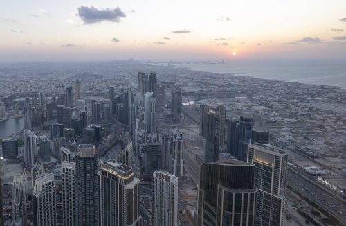 الدفاع الإماراتية: اعتراض 16 صاروخًا باليستيًا و113 مسيّرة في أحدث هجمات جوية