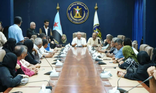 المجلس الانتقالي الجنوبي يقلب الطاولة على «سلطة الأمر الواقع» ويعيد فتح مقر الأمانة العامة بالعاصمة عدن