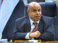 محافظ حضرموت سالم الخنبشي يحظر رفع صور الزُبيدي ويفتح ملف ملاحقة منتسبي "الانتقالي" قضائياً