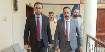 وزير الخدمة المدنية يتفقد مستوى الانضباط الوظيفي عقب انتهاء إجازة عيد الفطر