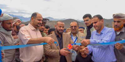اللواء القُبَّة يفتتح محطة معالجة مياه في ثوبة ويتفقد مشاريع مياه في قرى بمديرية الضالع