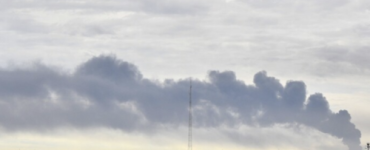 صواريخ باليستية ومسيرات فوق مجمع الوزارات.. تفاصيل &laquo;الهجوم الكبير&raquo;