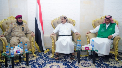 بن الوزير يعلن انطلاق &laquo;الموجة الكبرى&raquo; للإعمار في شبوة بدعم سعودي غير مسبوق