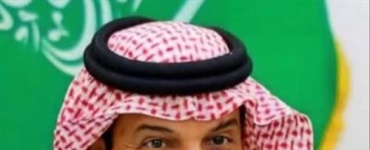 تصعيد غير مسبوق.. قيادي سعودي يهدد الجنوبيين بفرض الوصاية بالقوة وإعادة رشاد العليمي إلى عدن