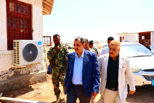 نيابة الأموال العامة والمؤسسة الاقتصادية تنفذان نزولاً ميدانياً لحصر التعديات على قطاع الملح بالعاصمة عدن