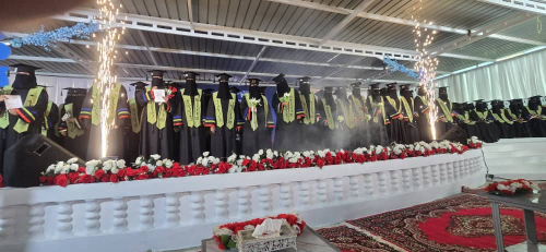 حضرموت: تكريم نوعي لخريجات &ldquo;معلمات الريف&rdquo; بدوعن يعزز تمكين المرأة والتعليم في المناطق النائية