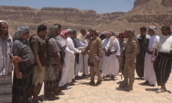 وادي حضرموت: المعبري والنهدي يقودان حواراً موسعاً مع القيادات القبلية والمجتمعية لمعالجة الأزمات الخدمية والمعيشية